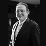 O contador desempenha papel decisivo na execução do plano de recuperação judicial ao garantir precisão contábil, transparência e credibilidade diante de credores e da Justiça, destaca Rodrigo Gonçalves Pimentel.