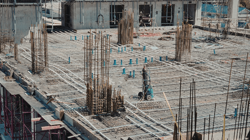 Escoramento de lajes treliçadas: veja quais critérios garantem segurança e qualidade final segundo Valderci Malagosini Machado.