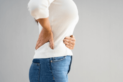 No artigo, Alexandre Costa Pedrosa analisa o papel do intestino na regulação emocional e cognitiva ao longo da vida, destacando como a saúde intestinal influencia o bem-estar mental.